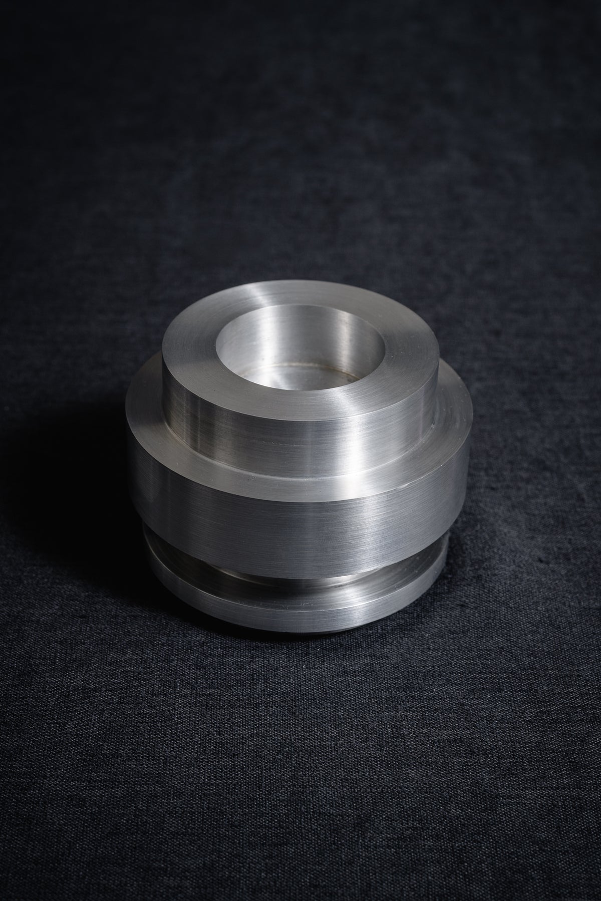 Metal candle holder M646