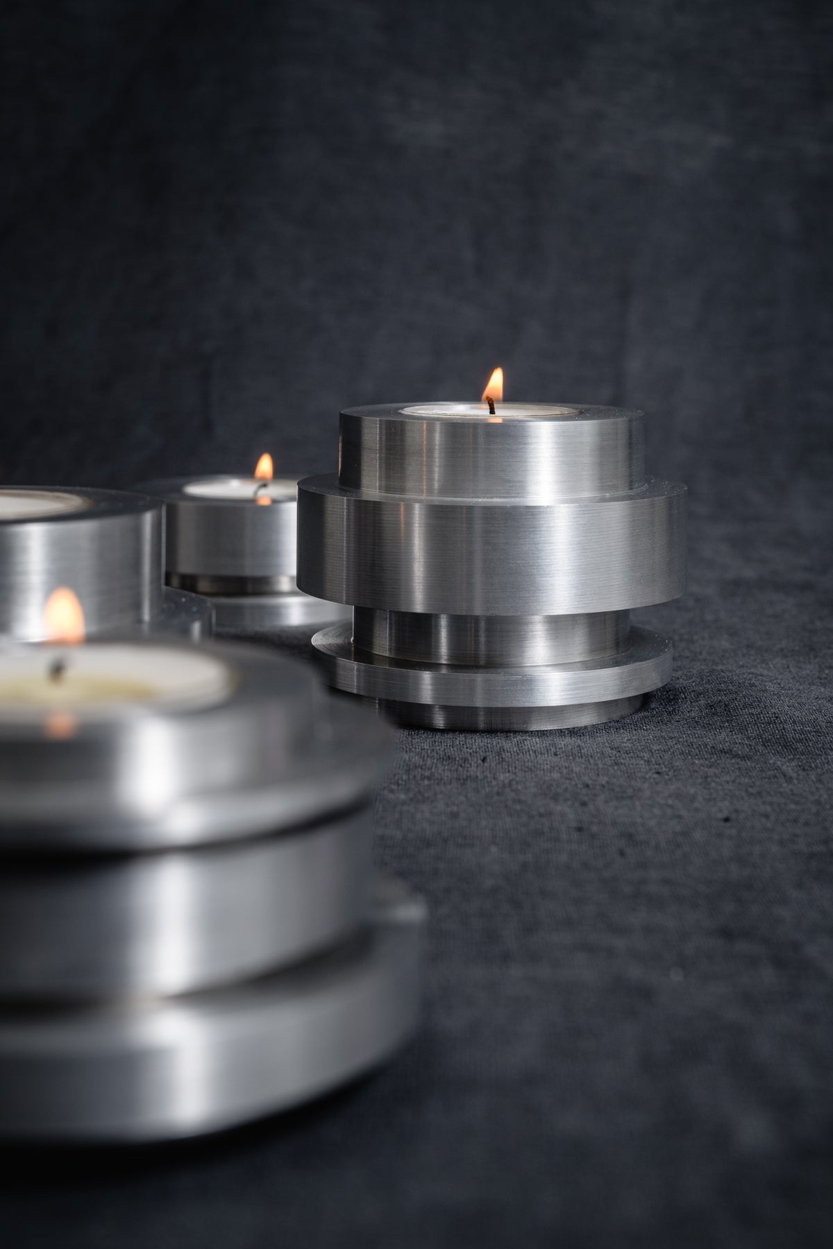 Metal candle holder M646